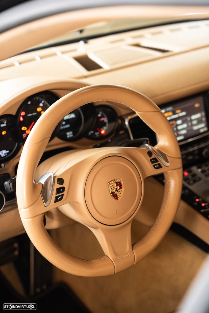 Porsche Panamera Edition - 10