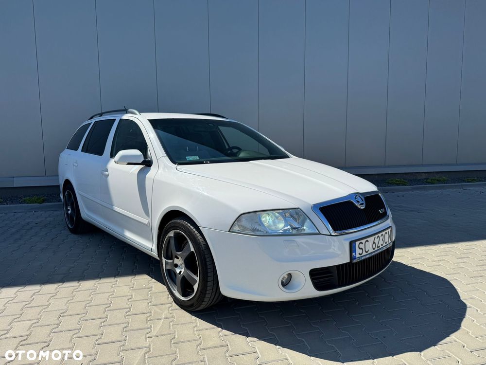 Skoda Octavia 2.0 TDI RS - 9