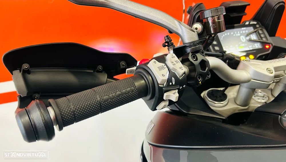 Ducati Multistrada V2 S STREET GREY - 13