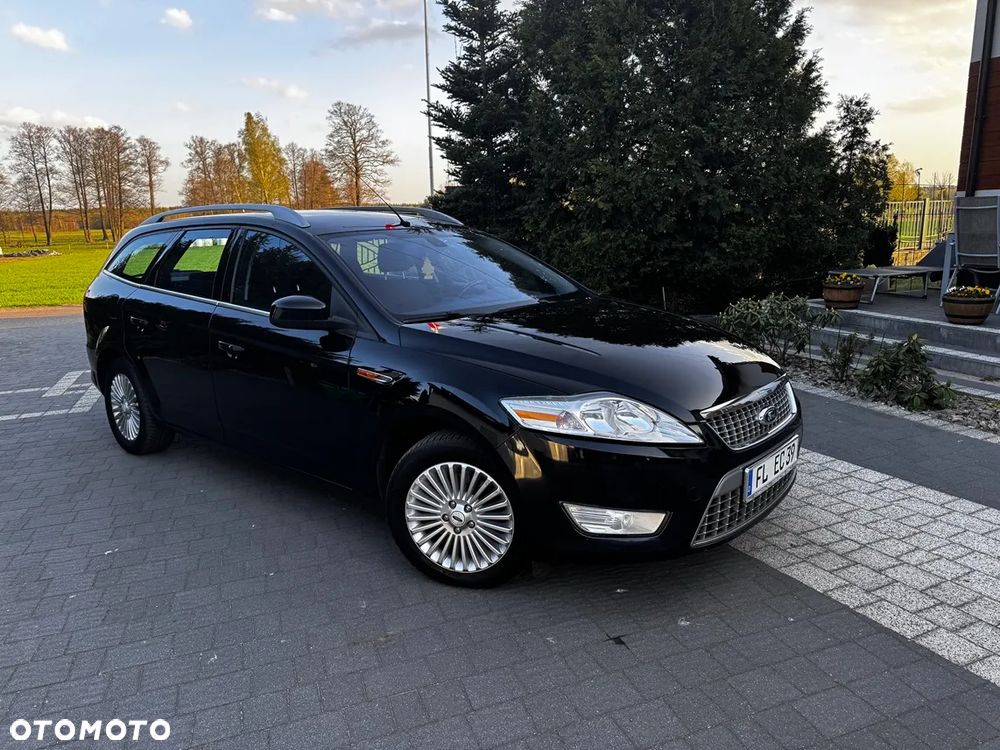 Ford Mondeo - 28