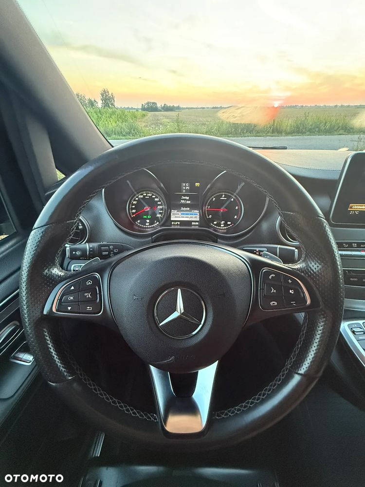 Mercedes-Benz Klasa V 250 (BlueTEC) d Avantgarde 7G-Tronic (d³ugi) - 24