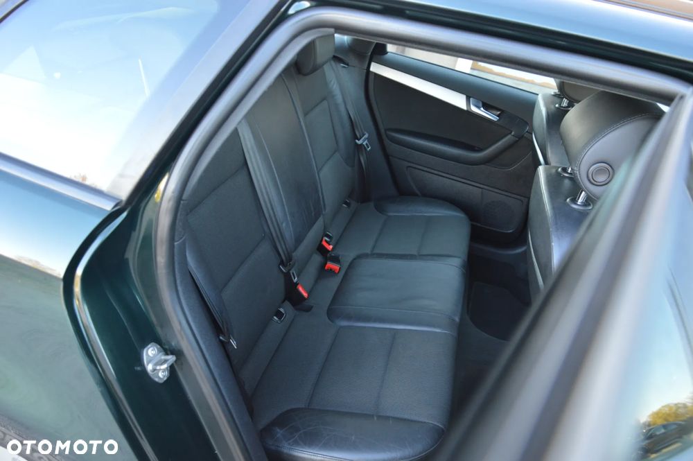 Audi A3 Sportback 2.0 TDI S line Sportpaket plus - 27