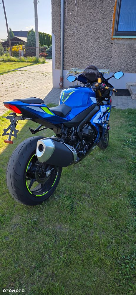 Suzuki GSX-R - 20