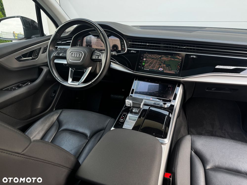 Audi Q7 2022 photo 3