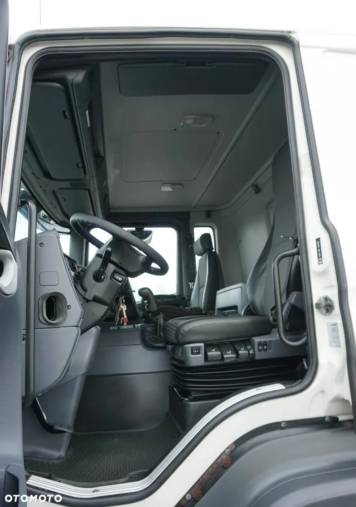 Scania P 320 / 6 X 2 / SKRZYNIOWY + HDS / HIAB 211 EP - 5 / OŚ SKRĘTNA   / WYS. 14 M - 9