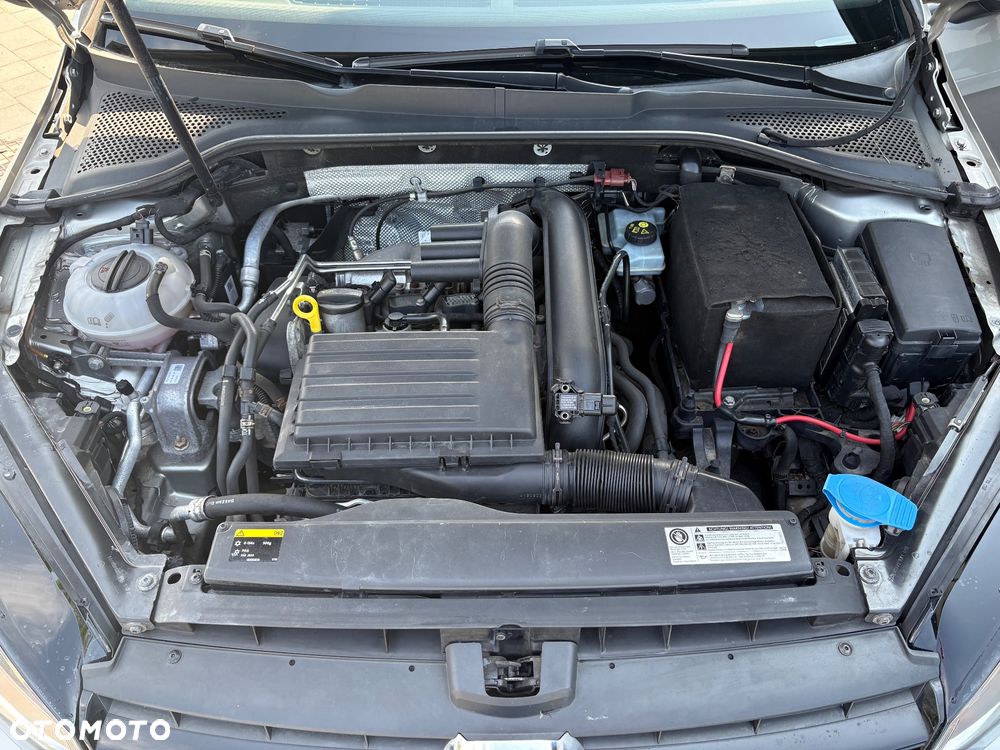 Volkswagen Golf 1.4 TSI Highline - 15