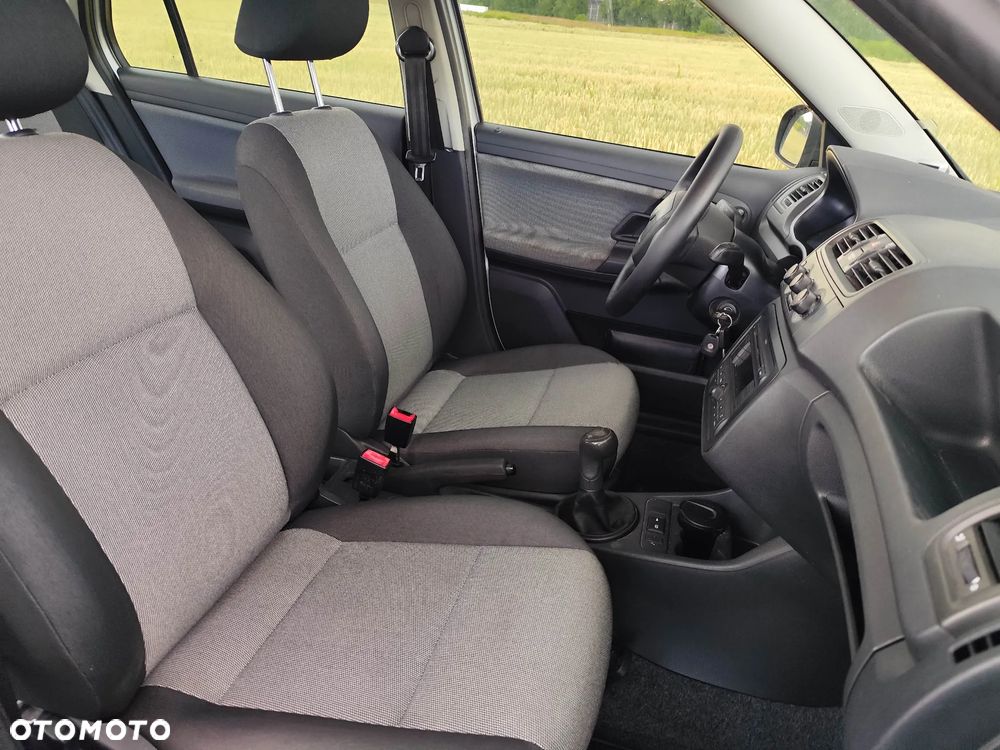 Skoda Fabia 1.4 16V Ambiente - 5