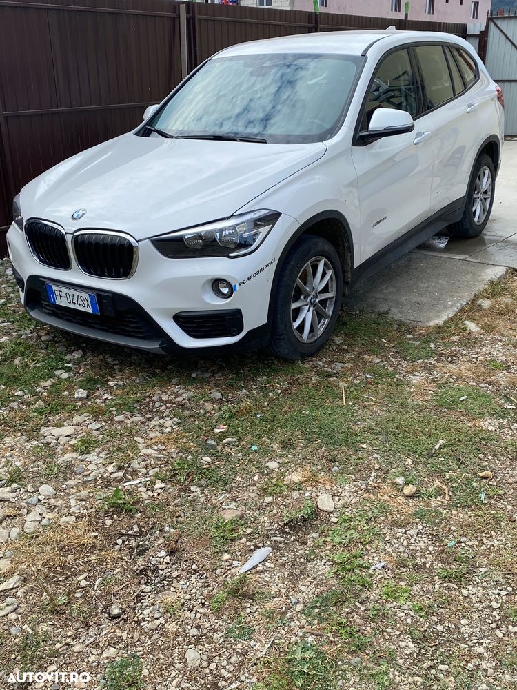 BMW X1 xDrive18d Aut. - 1