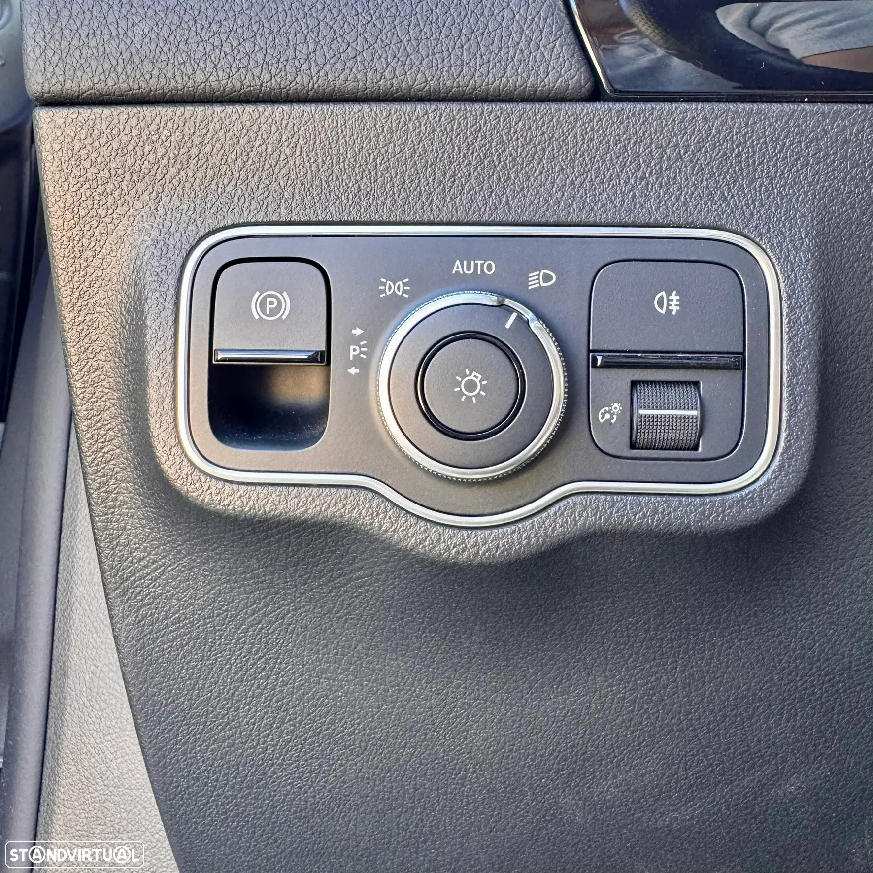 Mercedes-Benz EQA 250+ Electric Art - 16