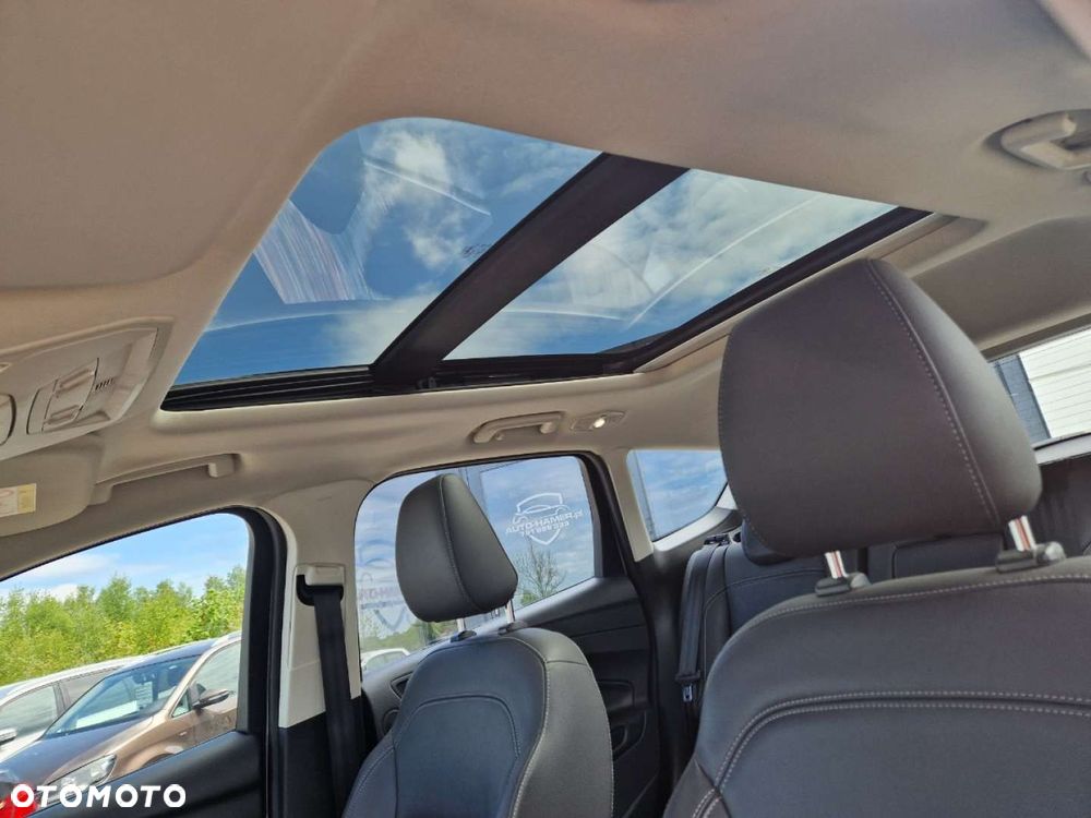 Ford Kuga 2.0 TDCi 4x4 Titanium - 11