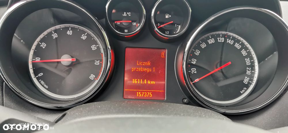 Opel Astra 1.4 Turbo Design Edition - 2