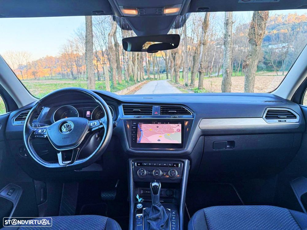 VW Tiguan Allspace 2.0 TDI Confortline DSG - 12