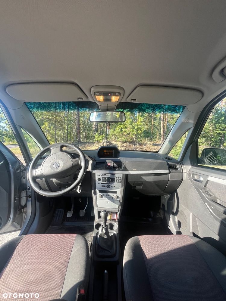 Opel Meriva 1.6 Essentia - 9