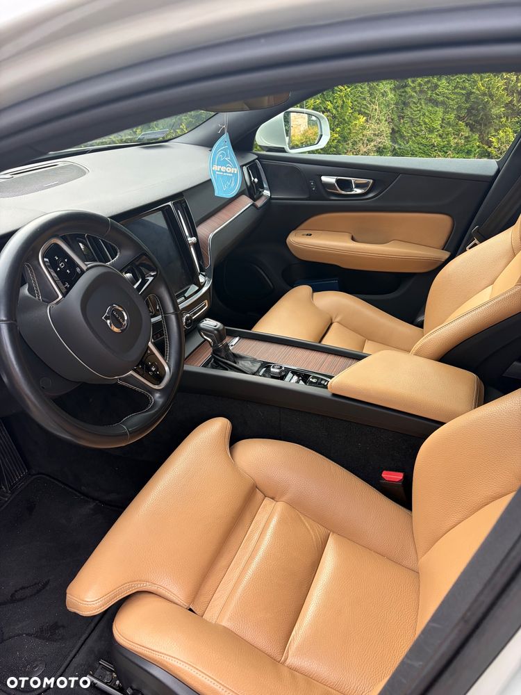 Volvo V60 B4 D Inscription - 3