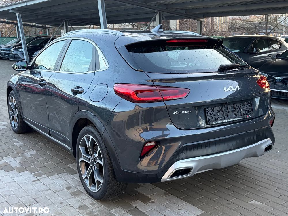 Kia XCeed - 4