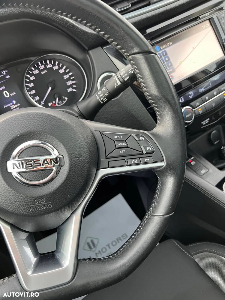 Nissan Qashqai 1.5 DCI Start/Stop Tekna - 20