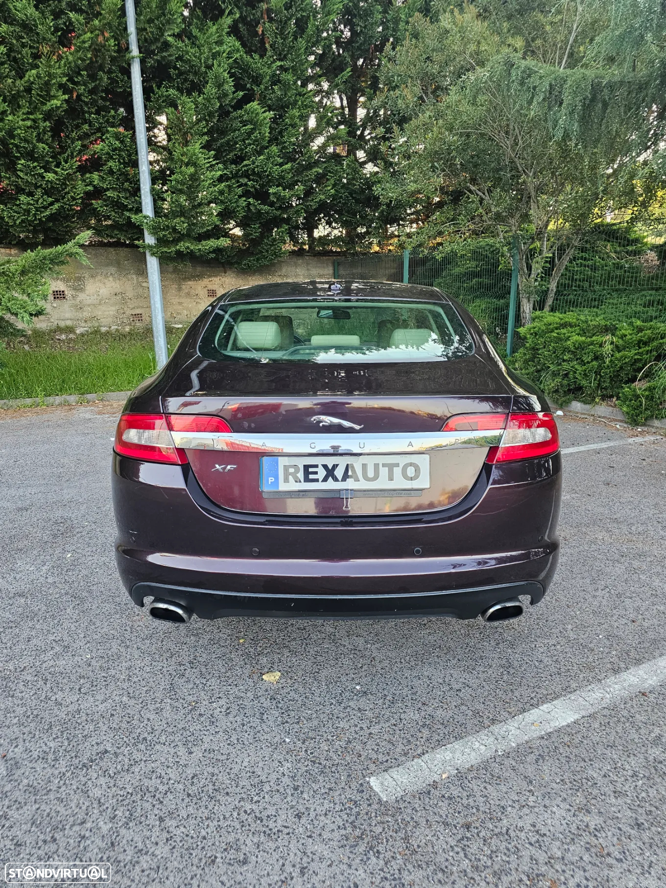 Jaguar XF 3.0 D V6 Premium Luxury - 5