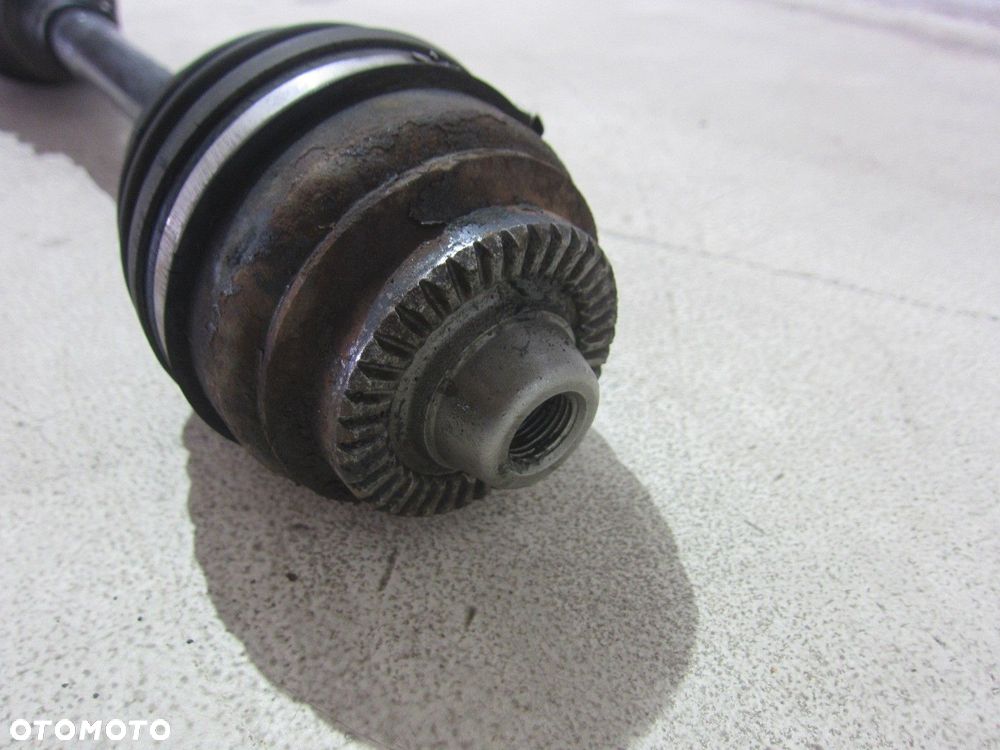 BMW F10 F12 F11 XDRIVE 4X4 535 PÓŁOŚ PRAWA PRAWY PRZÓD 31607618680 7618680 - 3