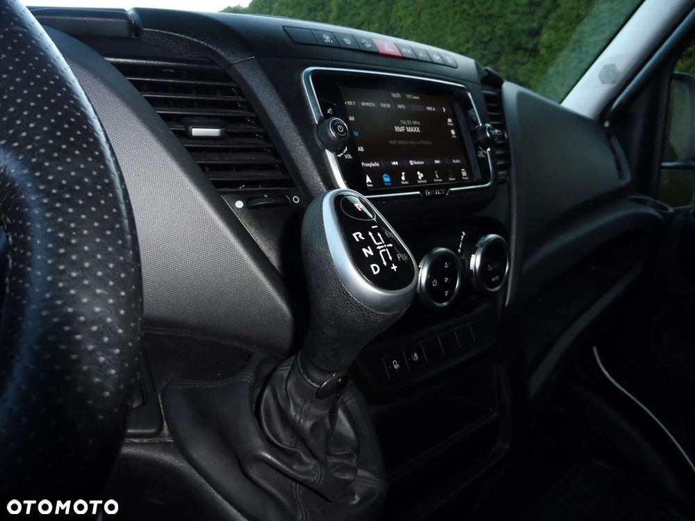 Iveco Daily 35C18 - 10