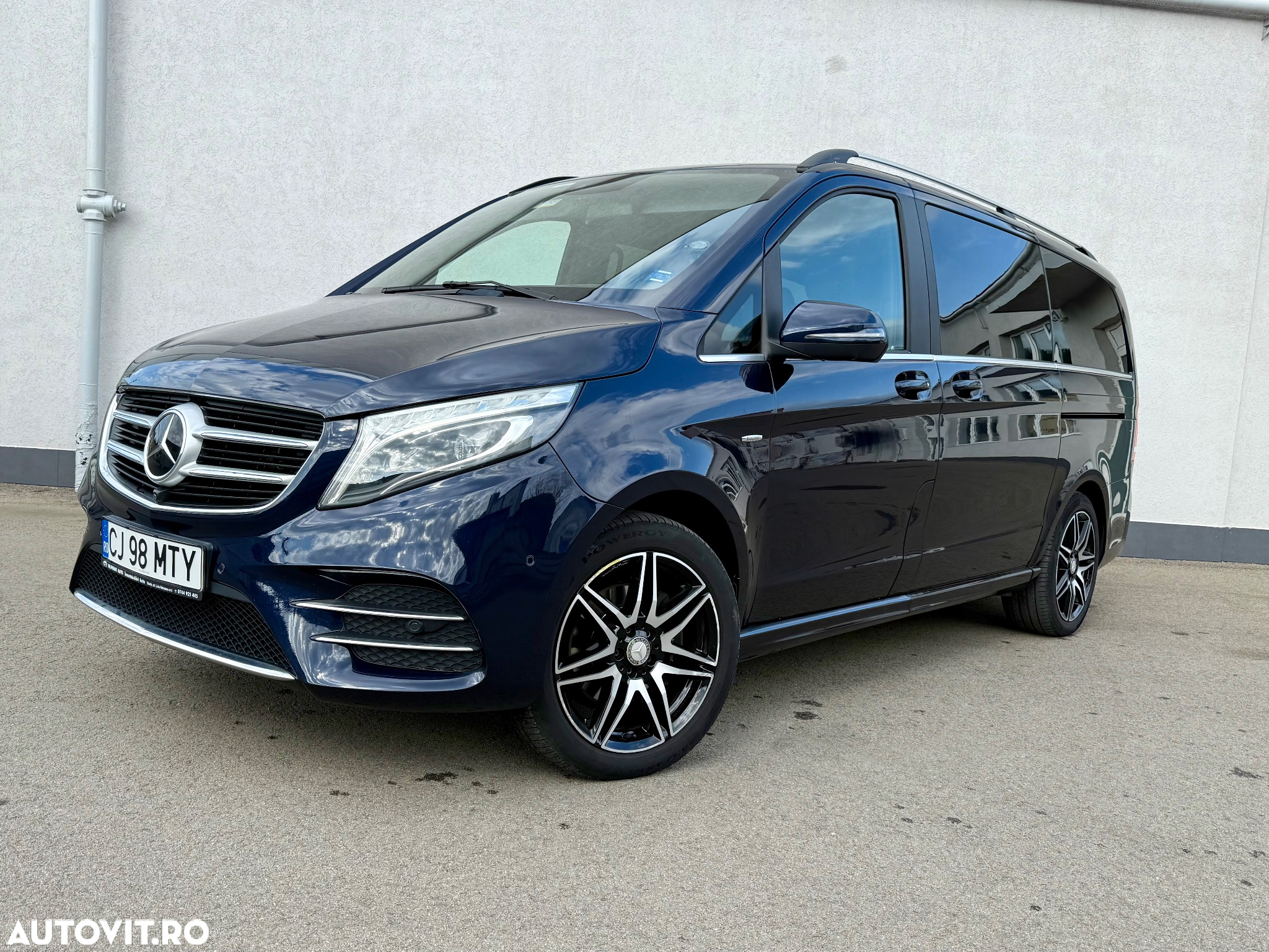 Mercedes-Benz V 250 (BlueTEC) d lang 4Matic 7G-TRONIC Avantgarde Edition - 30