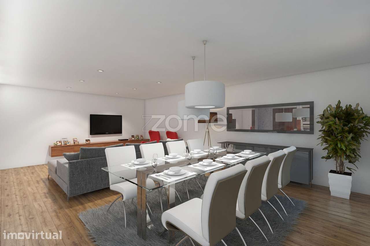 Moradia T3 +1 Térrea c/Piscina, lote com 611 m2, Água Longa, Stº Ti... - Grande imagem: 4/30