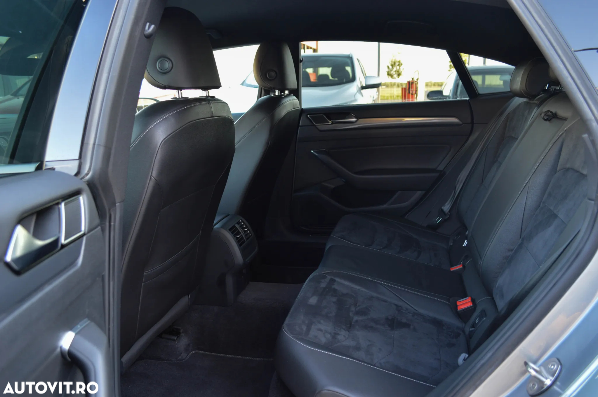 Volkswagen ARTEON 2.0 TDI DSG R-Line - 30