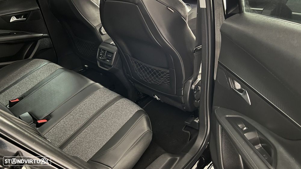 Peugeot 3008 1.2 PureTech Active Pack - 19