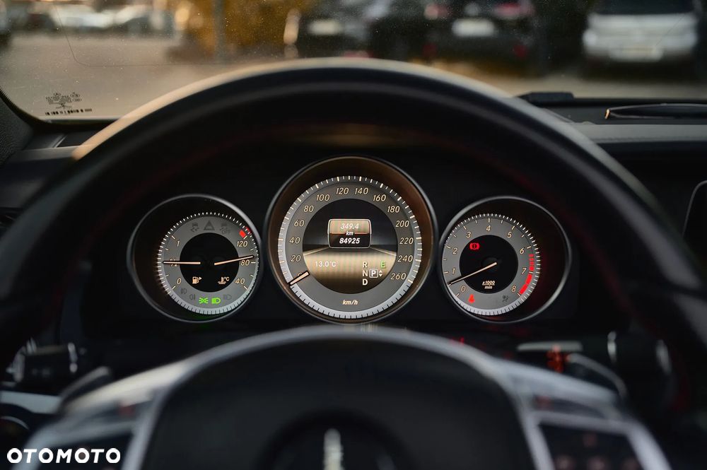 Mercedes-Benz Klasa E 400 7G-TRONIC Sport Edition - 30