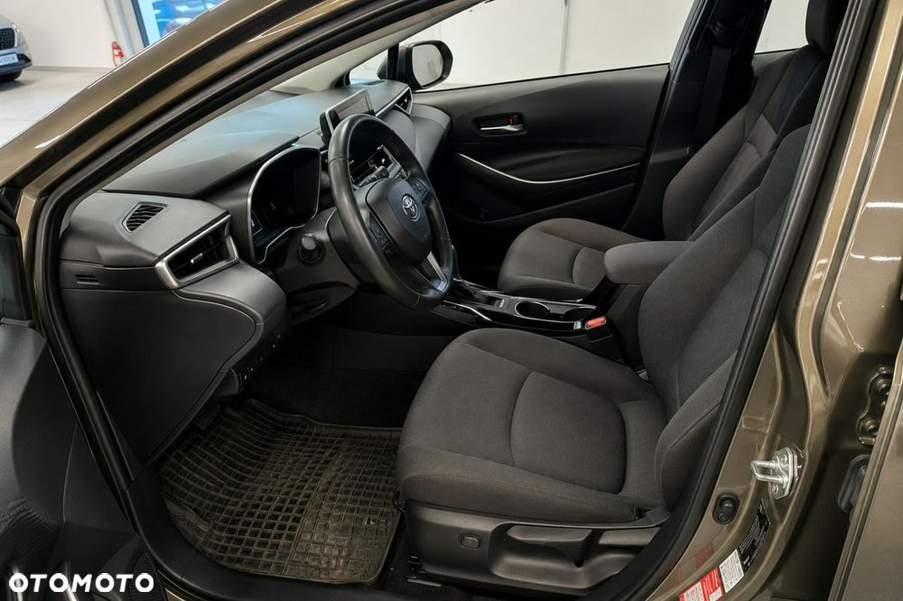 Toyota Corolla - 14