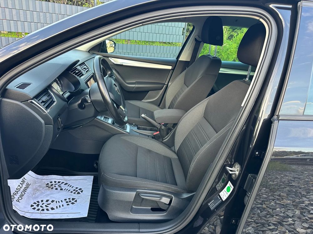 Skoda Octavia 2.0 TDI Sport Edition - 6