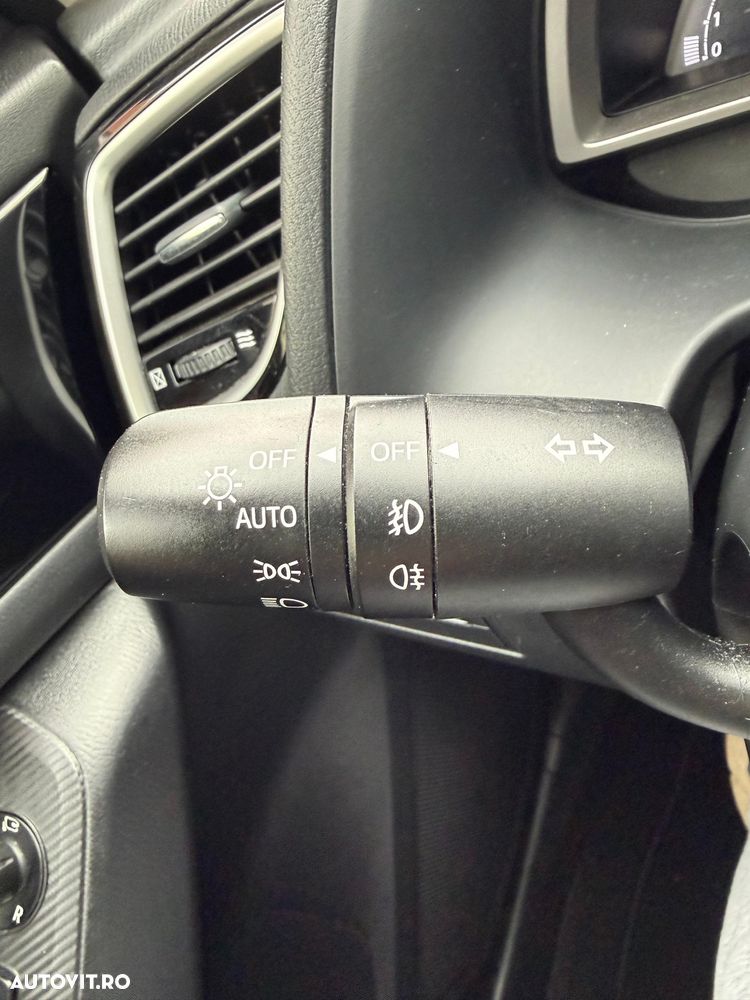 Mazda 3 SKYACTIV-G 120 Sports-Line - 18