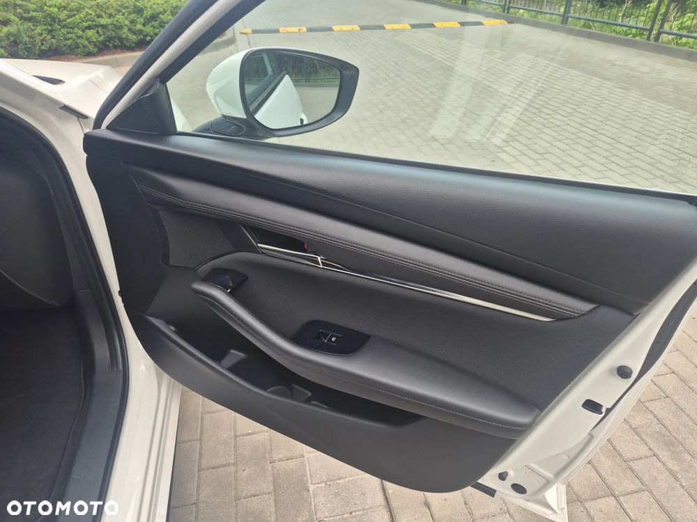 Mazda 3 2.0 mHEV Kanjo - 15