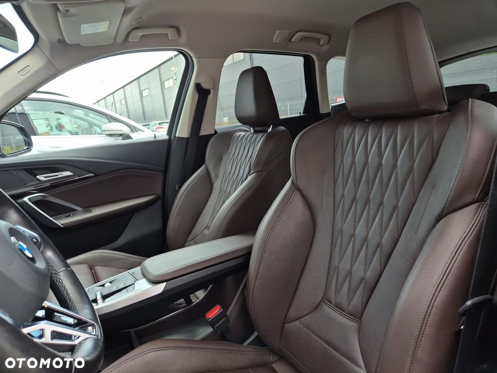 BMW X1 xDrive23i mHEV sport - 11
