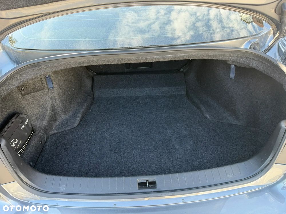 Infiniti Q50 - 15