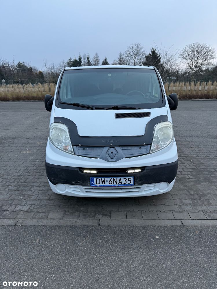 Renault Trafic Combi L1H1 teilverglast - 2