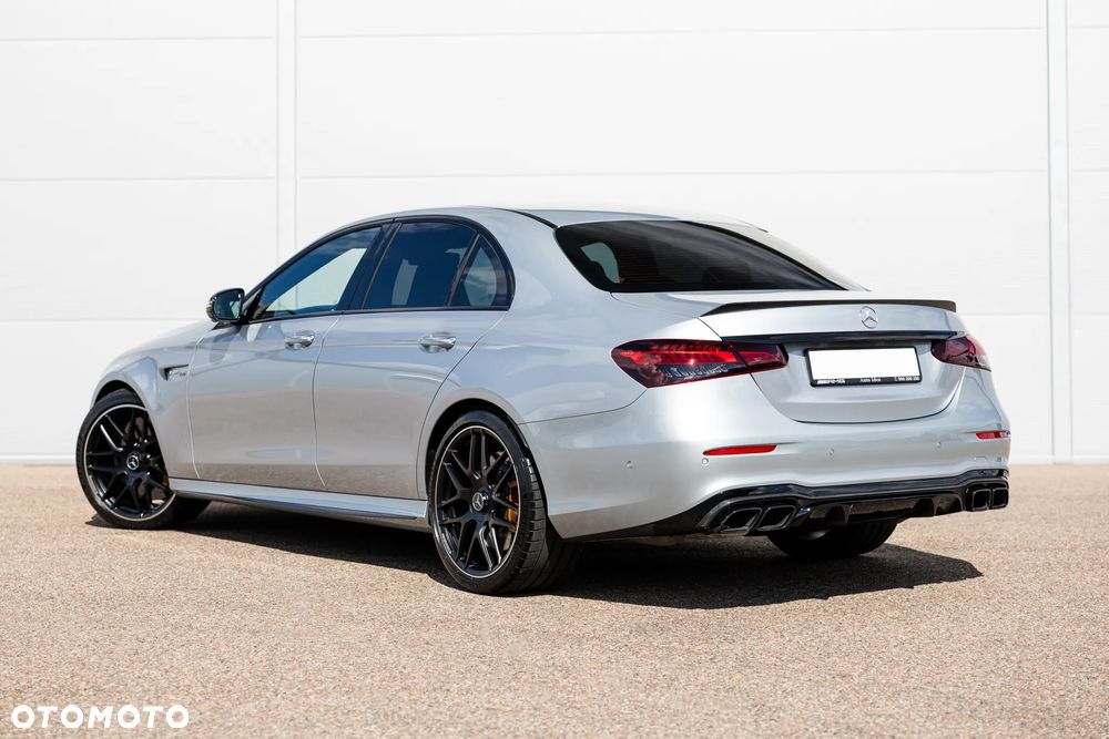 Mercedes-Benz Klasa E - 12