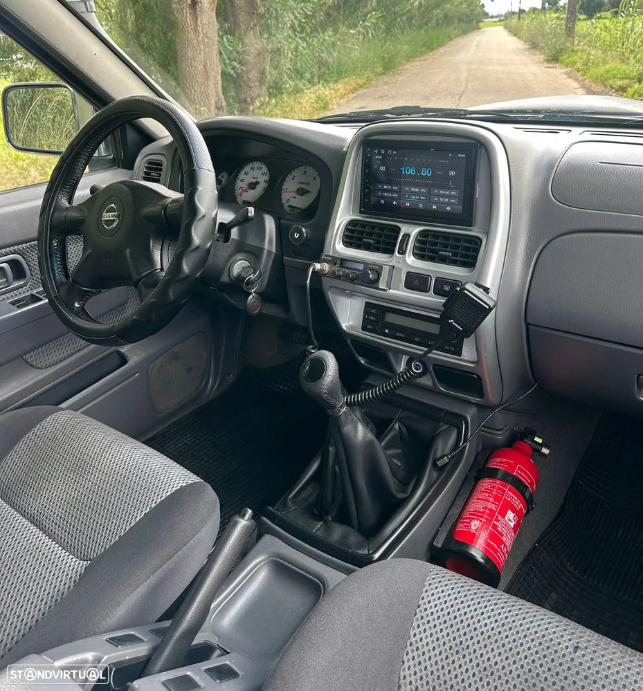 Nissan Pick Up 4WD Rally Raid - 11