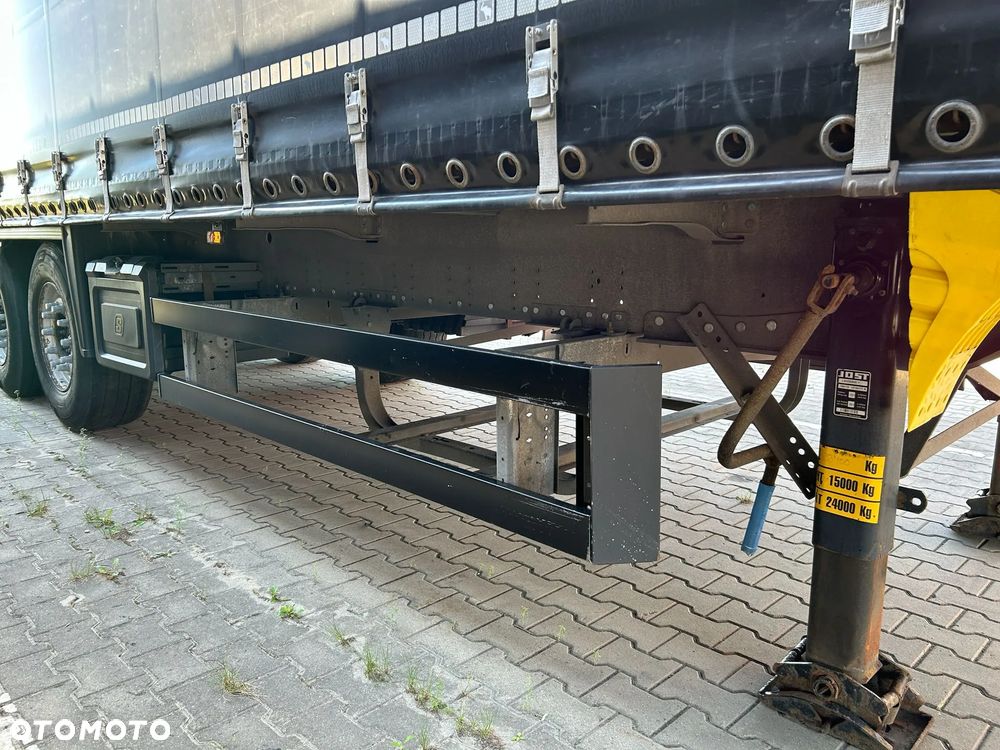 Schmitz Cargobull Standard; dach podnoszony do załadunku; uchwyty promowe; profil stop paleta - 4