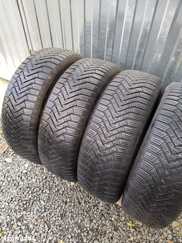 Opony Zimowe 195/65/ 15 Cali  JAK NOWE - 17