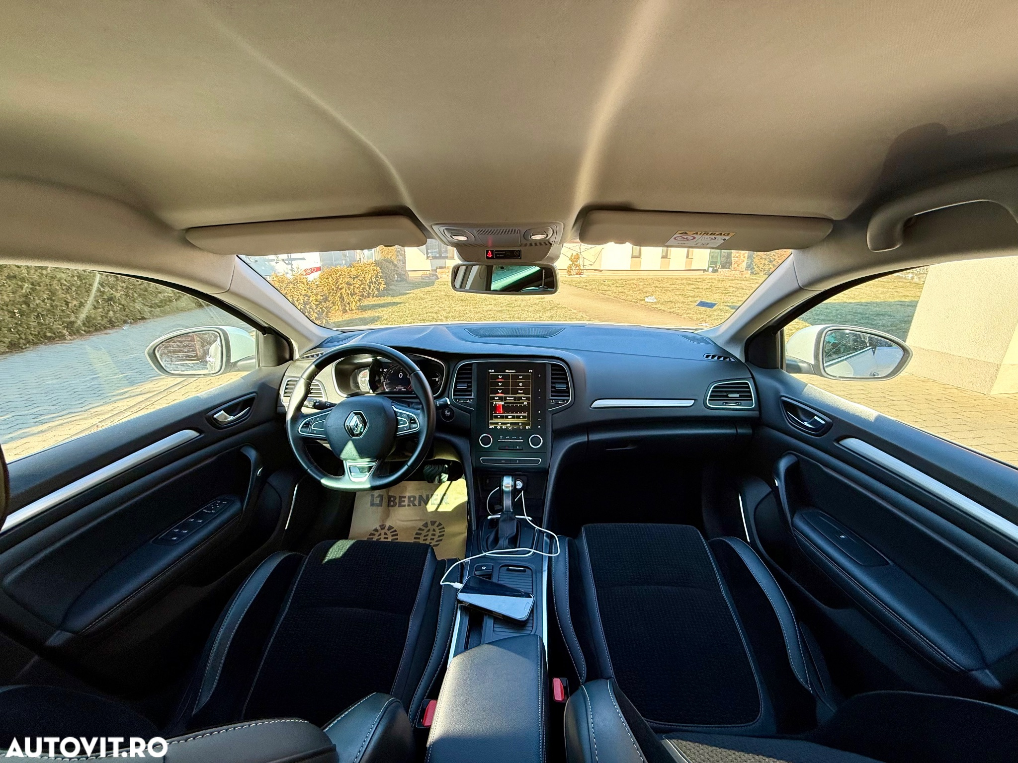 Renault Megane BLUE dCi EDC Intens - 5