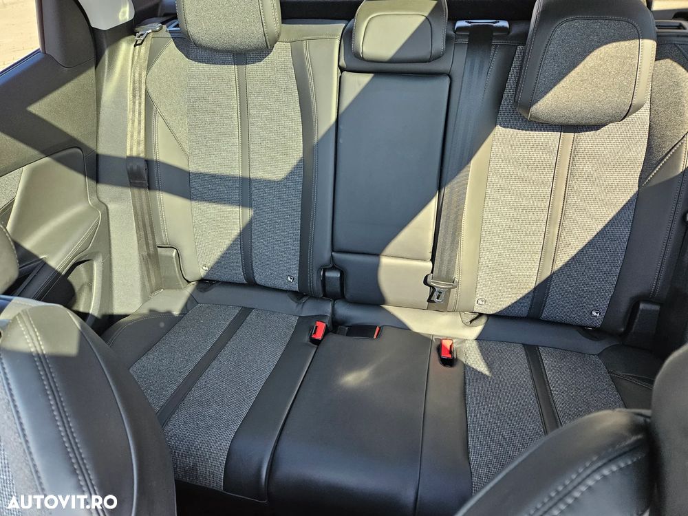 Peugeot 3008 HDi 115 Allure - 15