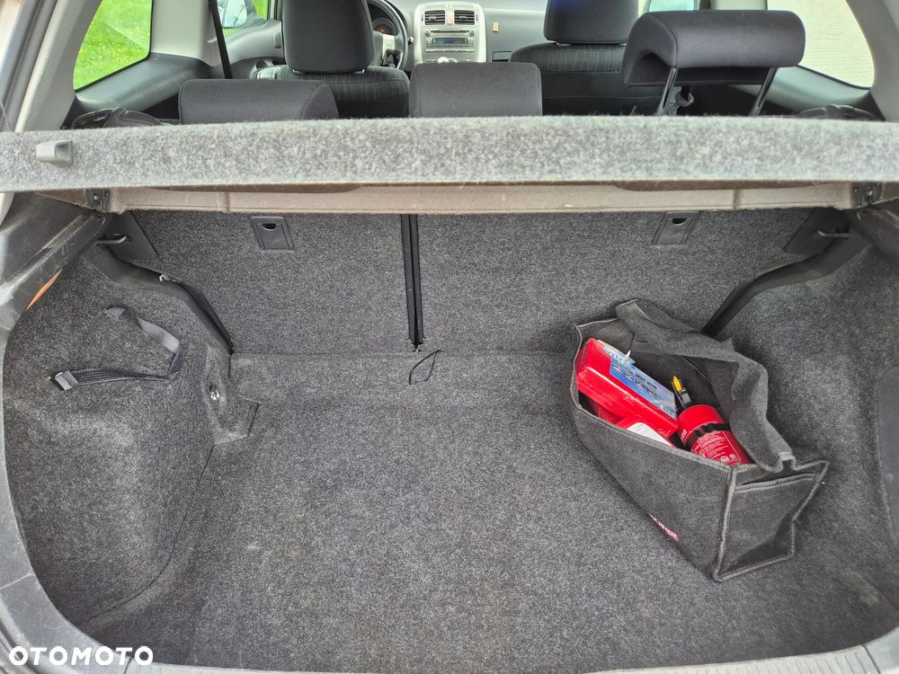 Toyota Auris 2.0 D-4D Premium - 10