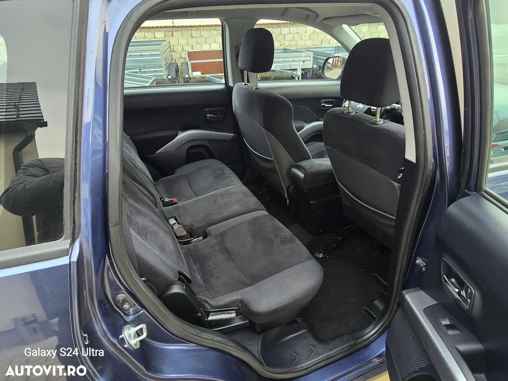 Mitsubishi Outlander 2.0 DI-D 4WD Intense - 9