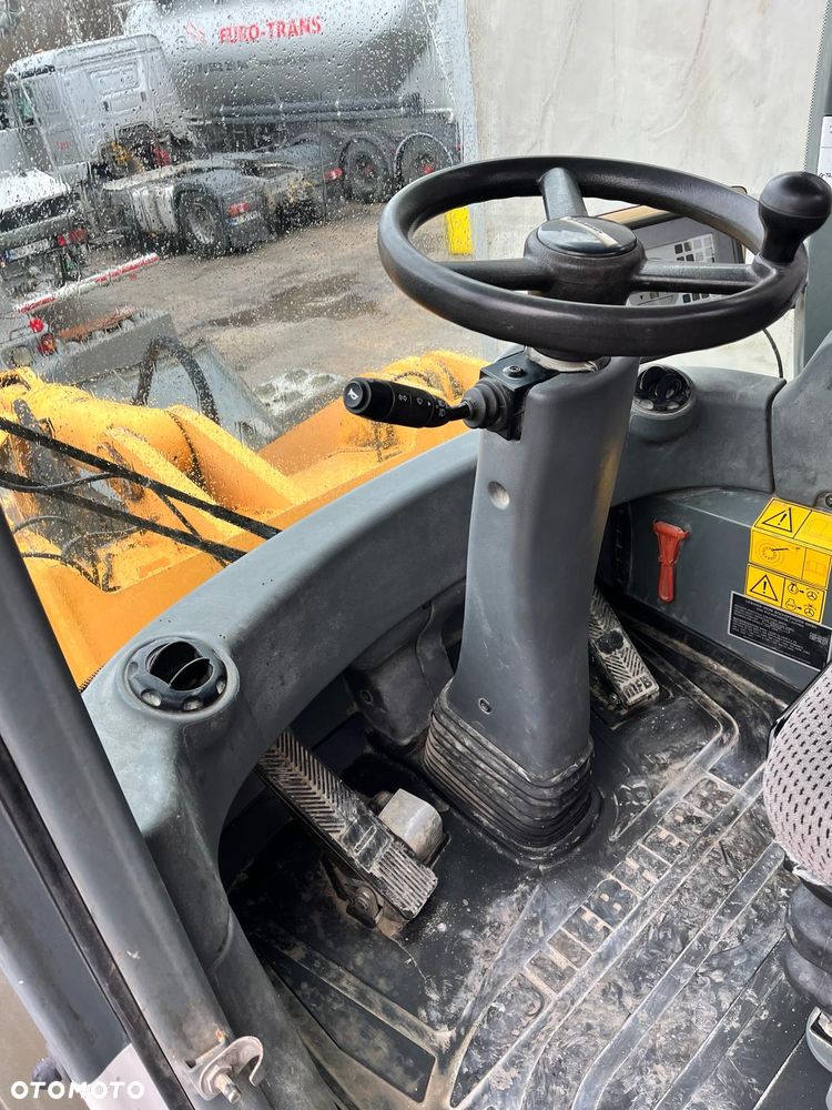 Liebherr L550 - 6