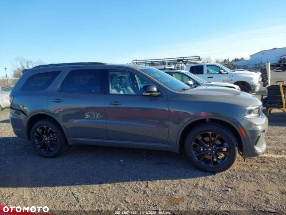 Dodge Durango - 10