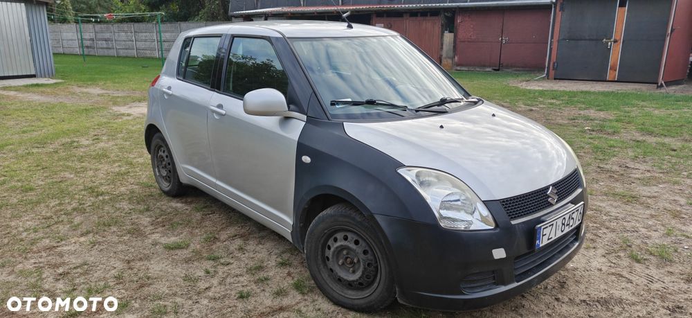 Suzuki Swift - 3