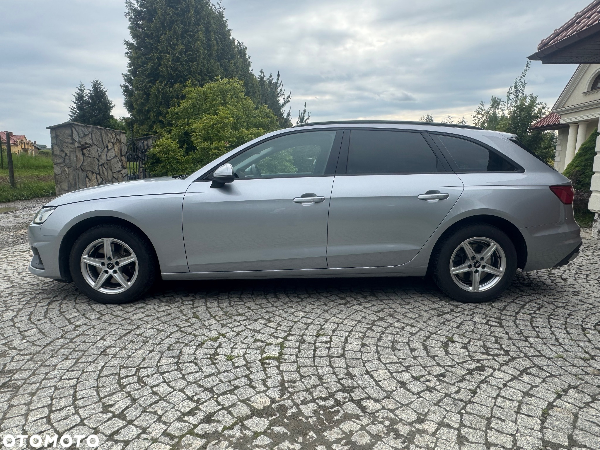 Audi A4 - 8