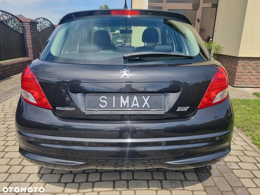 Peugeot 207 1.4 Presence Grand Prix - 8