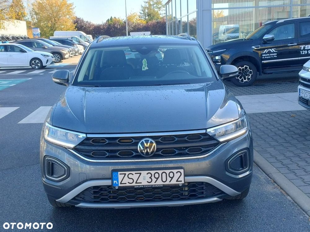 Volkswagen T-Roc 2022 photo 2