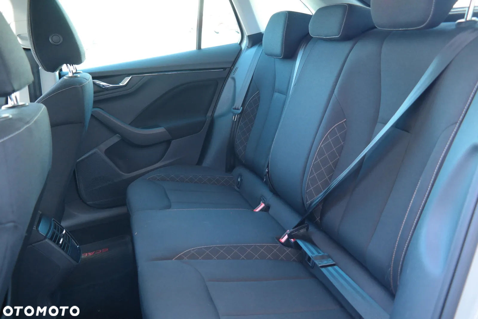Skoda Scala 1.6 TDI SCR Ambition - 11